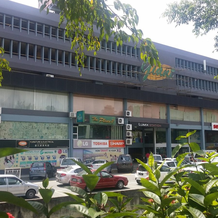 10 Kedai Pakaian di Kota Kinabalu, Malaysia Terbaik untuk Belanja Fesyen 1 10 kedai pakaian di kota kinabalu malaysia terbaik untuk belanja fesyen
