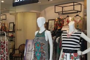 10 Kedai Pakaian di Rawang, Malaysia Terbaik untuk Belanja Fashion Terkini 72 10 Kedai Pakaian di Rawang, Malaysia Terbaik untuk Belanja Fashion Terkini