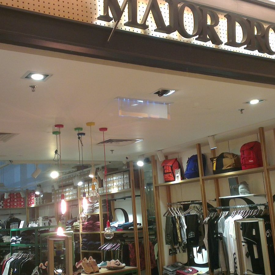 10 Kedai Pakaian di Seremban, Malaysia Terbaik untuk Belanja Fashion 1 10 kedai pakaian di seremban malaysia terbaik untuk belanja fashion