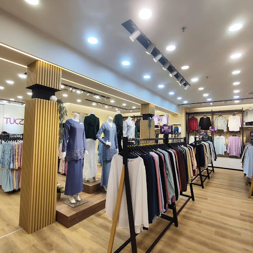 Tucz @ Lotus's Nilai Tucz @ Lotus's Nilai
