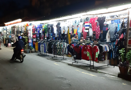 Pasar Malam Pekan Lama Parit Buntar