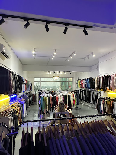 Rich Boutique & Thrift Store Bintulu Rich Boutique & Thrift Store Bintulu