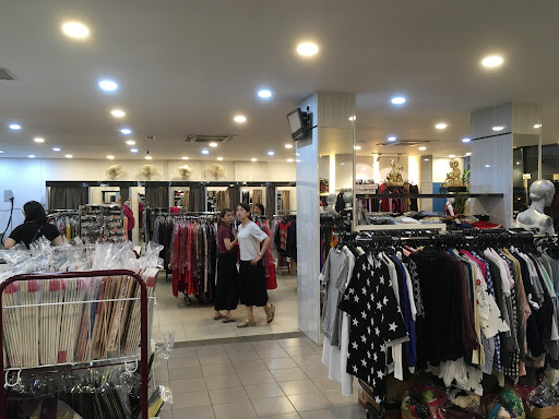 Trendy Fashion