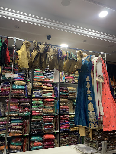 Butik Pakaian Fashion Bollywood