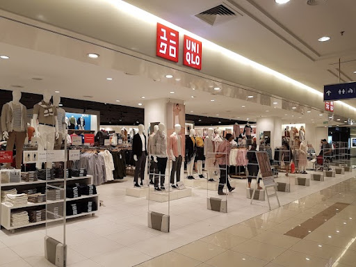UNIQLO Plaza Gurney