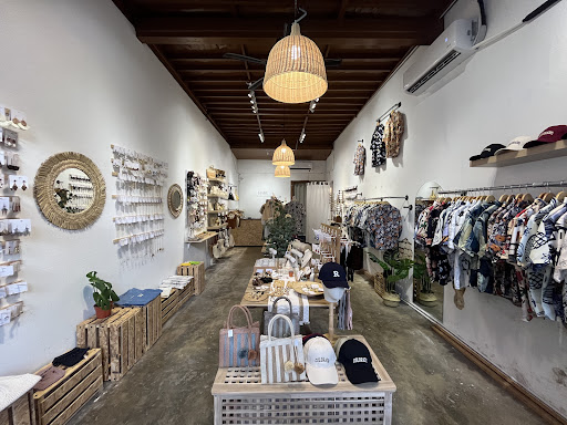 Haru 143 Clothing & Accessories Haru 143 Clothing & Accessories