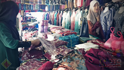 Kedai Kain Naim