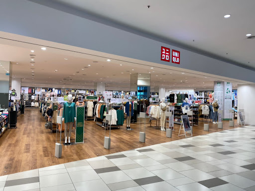 UNIQLO KTCC UNIQLO KTCC