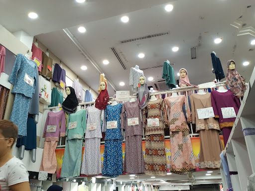 Muaz Textiles
