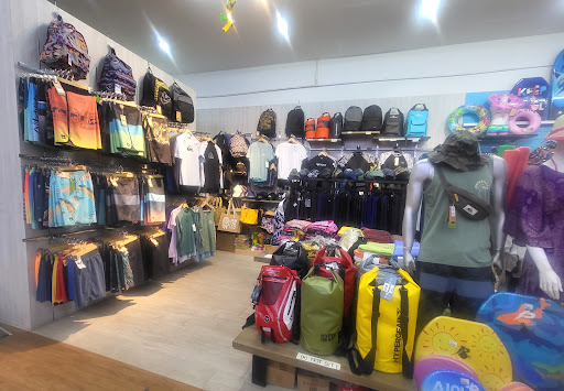 Dolphin Beach Shoppe - Coco Valley Outlet