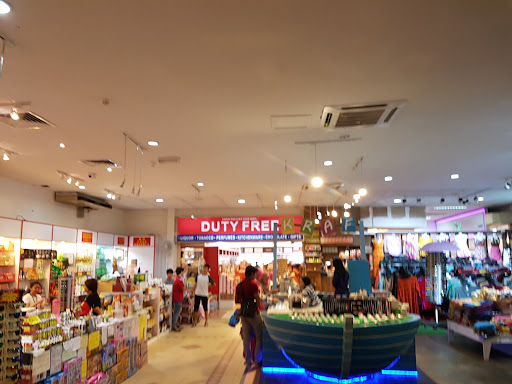 Coco Valley Sdn Bhd (Pantai Cenang) Coco Valley Sdn Bhd (Pantai Cenang)
