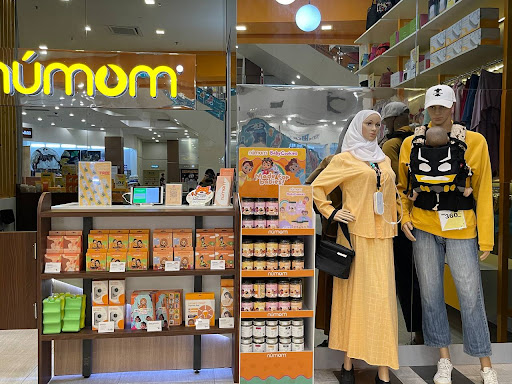 Numom Boutique