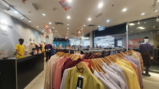 Gene Martino Aeon Seri Manjung