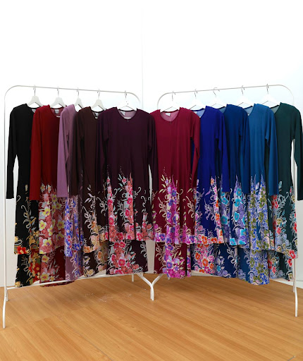 Dress dan Baju Kurung Melaka