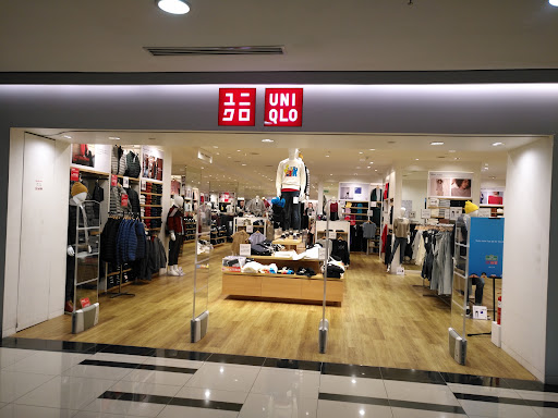 UNIQLO @ Main Place Mall UNIQLO @ Main Place Mall