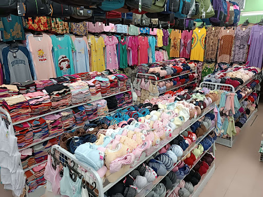 Pusat Pakaian Hari-Hari Sdn Bhd