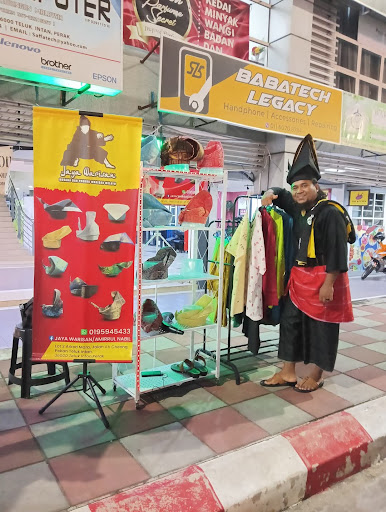 Jaya Warisan Busana dan Produk Warisan Melayu