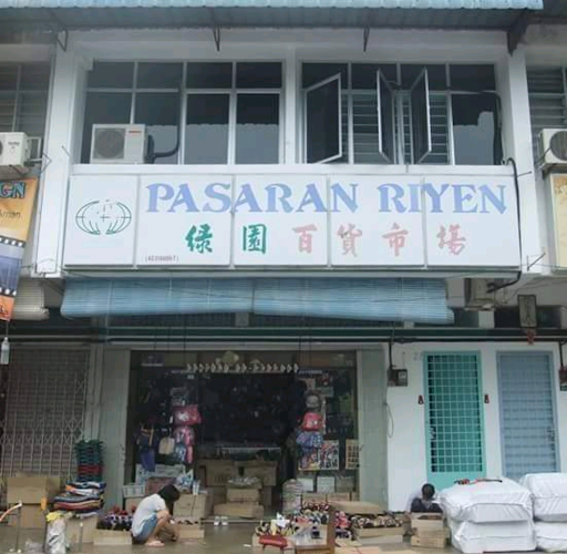 PASARAN RIYEN