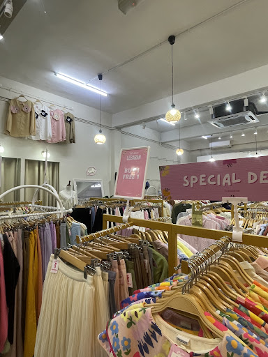 Tswardrobe Boutique Tswardrobe Boutique