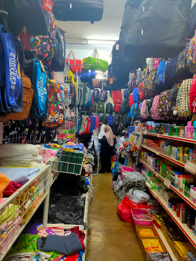 Pusat Pakaian Sin Chow ( IP0151240-M ), ( Taman Samudera, Sri Manjung, Perak )