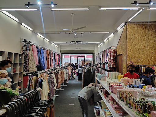 BUTIK HANANIA REICH