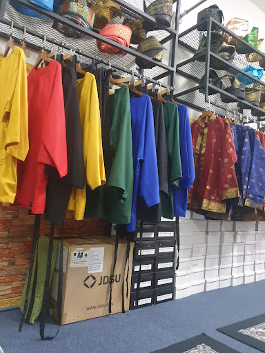 Kedai Tanjak & Busana Melayu Tradisional By BinMansor Kedai Tanjak & Busana Melayu Tradisional By BinMansor