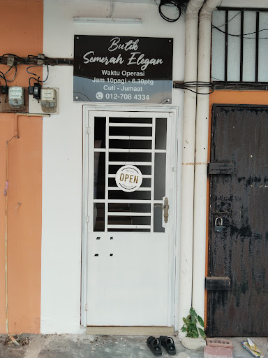 Butik Semerah Elegan