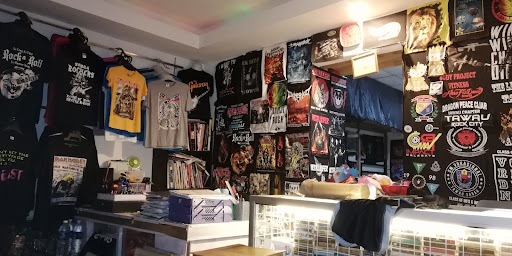 Rock Graphic T'shirt design n print shop