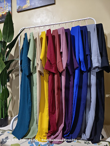 Zinnirah Boutique