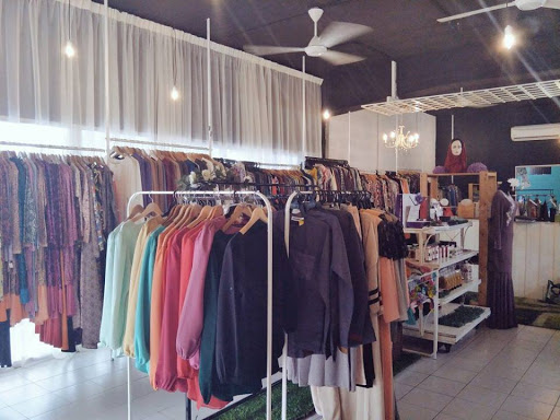 'Izzah Azmi Tailoring & Alterations Boutique 'Izzah Azmi Tailoring & Alterations Boutique