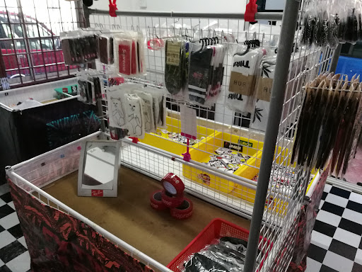 EM Store @ Tita Store Perlis