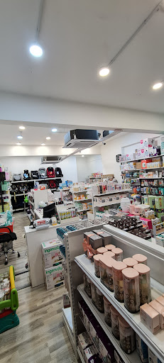 Little Giuk Baby Shop