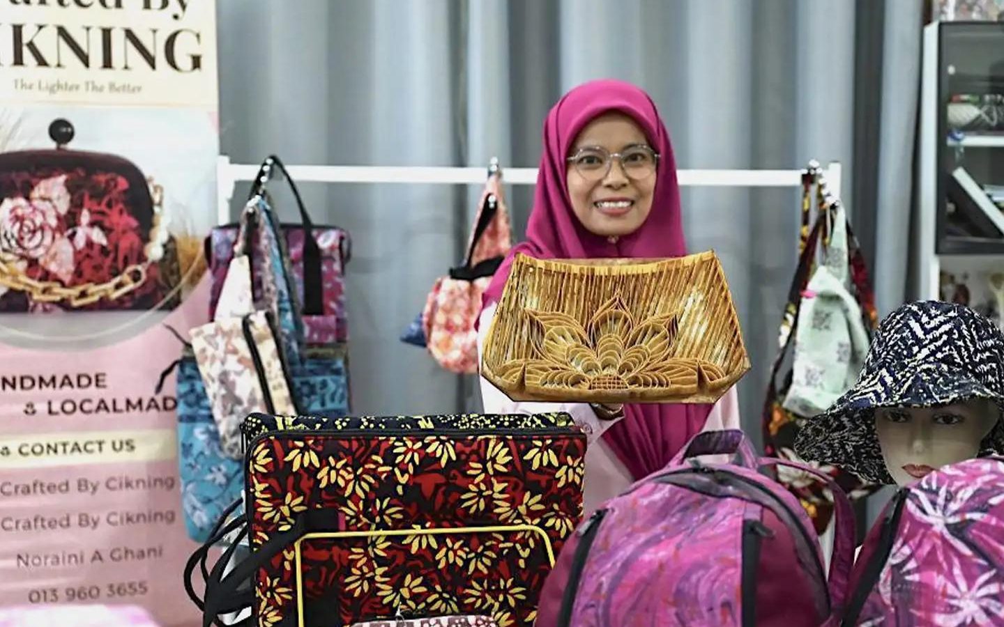 noraini batik wakaf che yehp